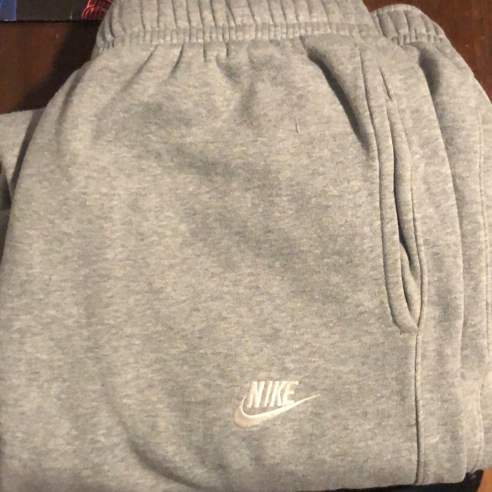 Gray Nike Sweat pants